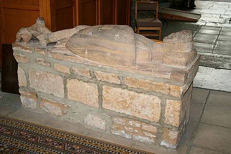 Bridport - Tomb Detail